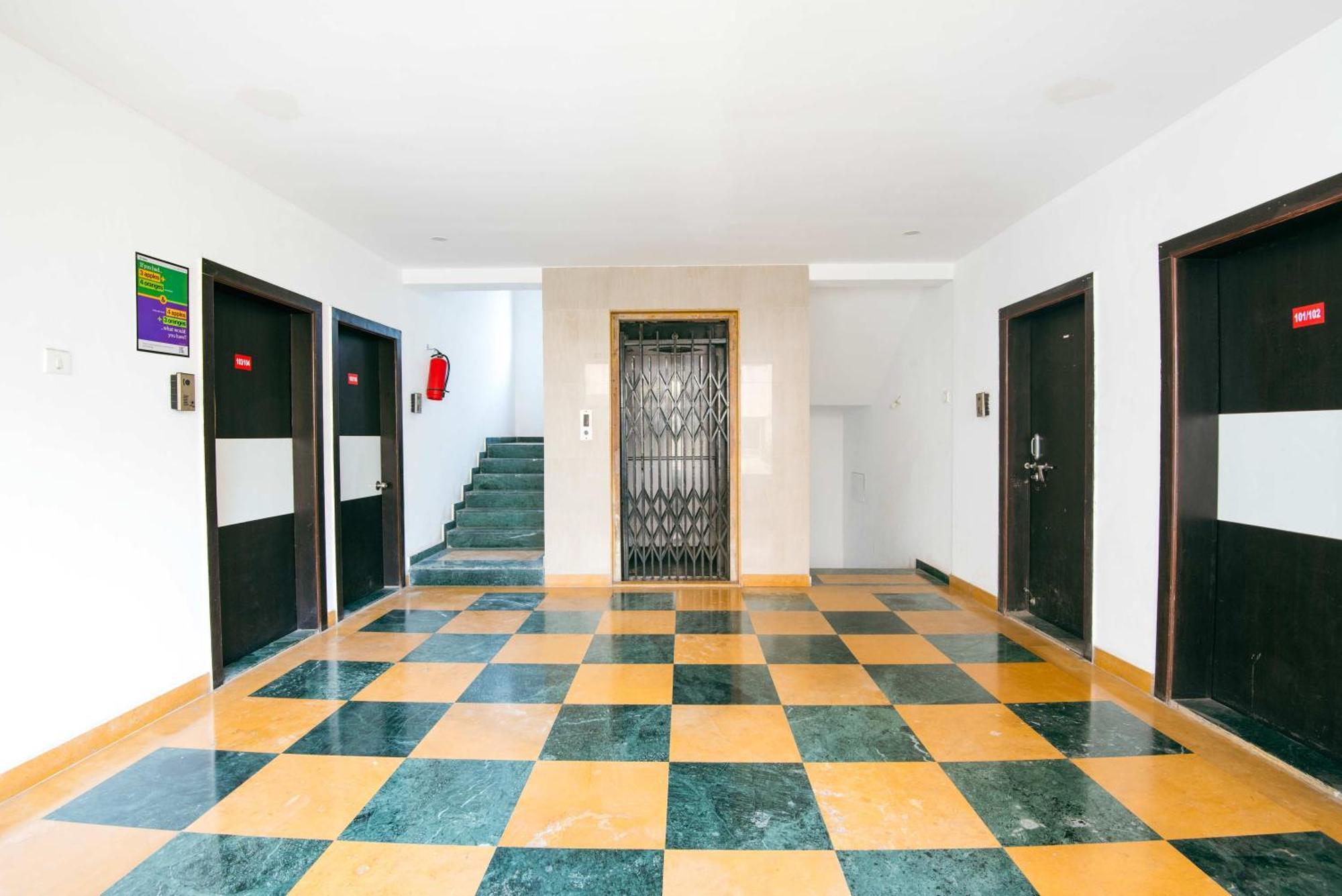 Treebo Empire Executive Premium, Hinjewadi Hotel Hinjawadi Exterior photo